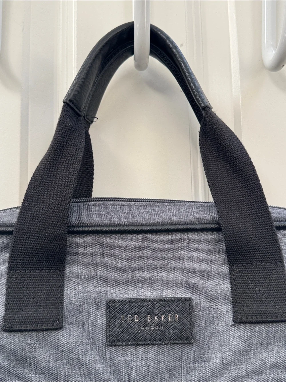 Ted Baker sleek ted